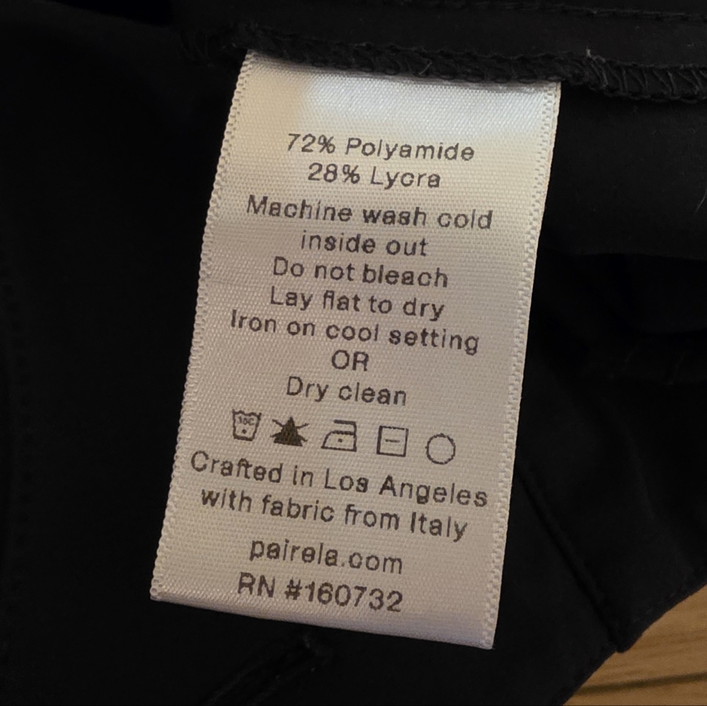 PAIRE Black Joggers- L - Picture 12 of 12